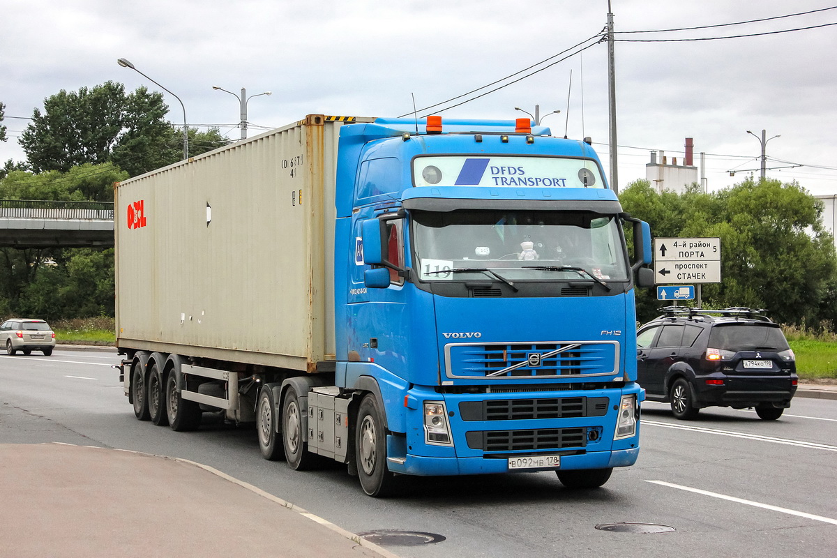 Санкт-Петербург, № В 092 МВ 178 — Volvo ('2002) FH12.460