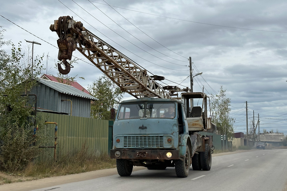 Саха (Якутия), № (14) Б/Н 0269 — МАЗ-5334; Саха (Якутия) — Автомобили без номеров