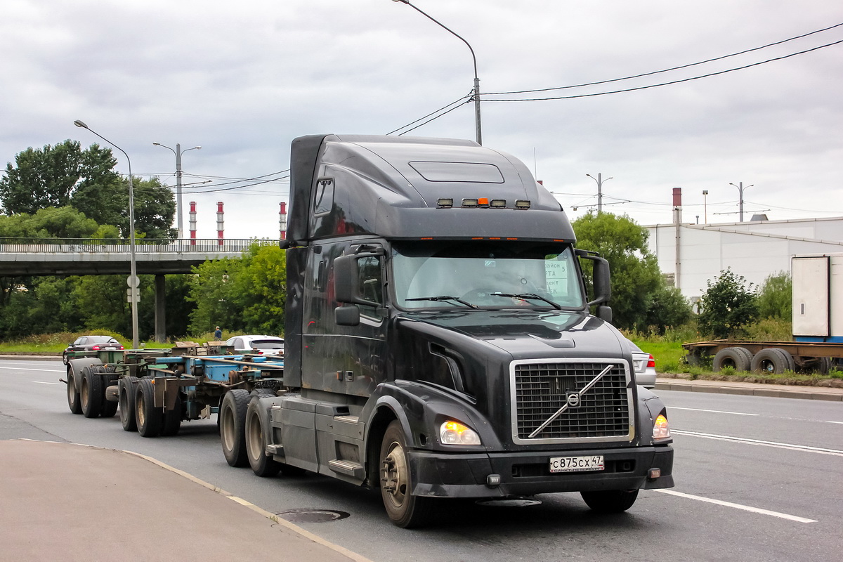 Ленинградская область, № С 875 СХ 47 — Volvo VNL670