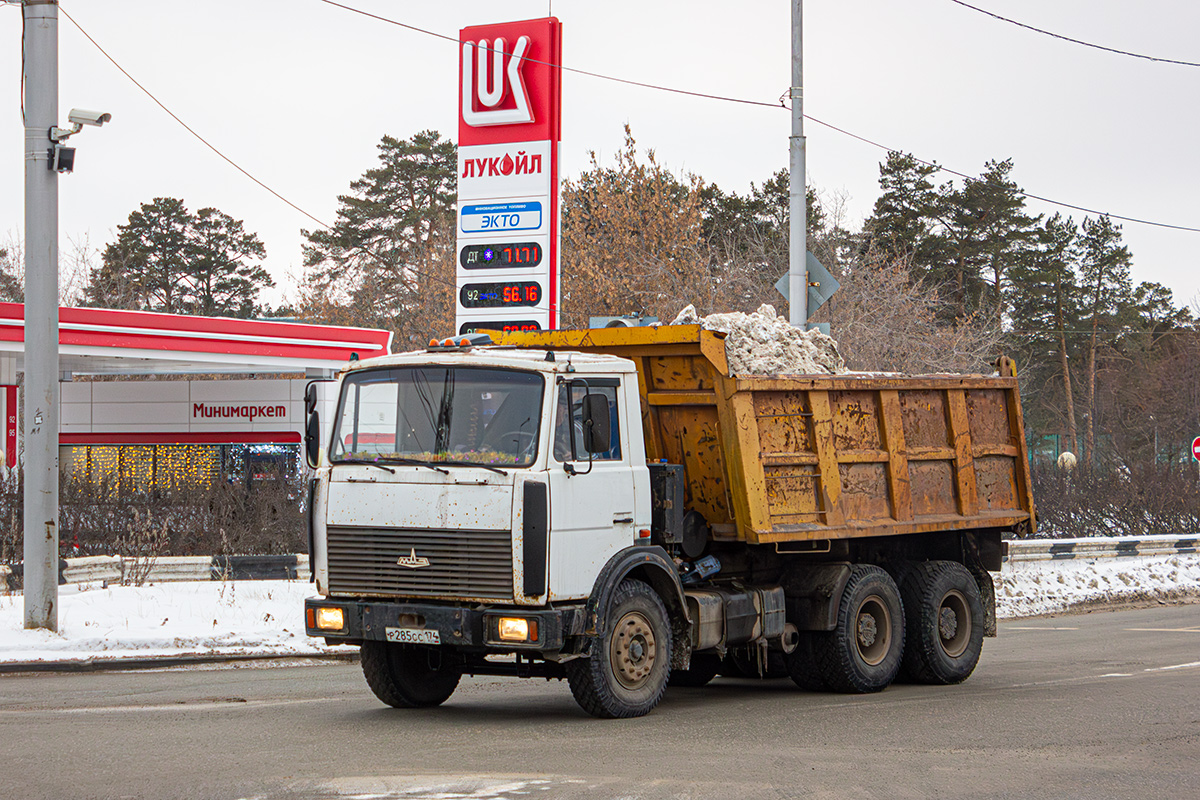 Челябинская область, № Р 285 СС 174 — МАЗ-551605