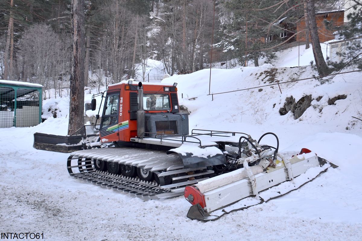 Северная Осетия, № (15) Б/Н СТ 0003 — PistenBully (общая модель)