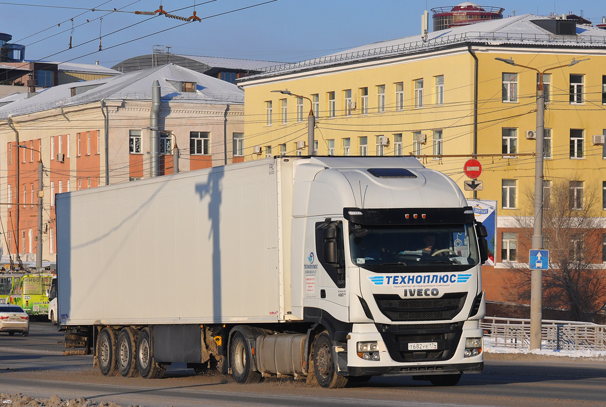 Челябинская область, № Т 682 УЕ 174 — IVECO Stralis ('2012)