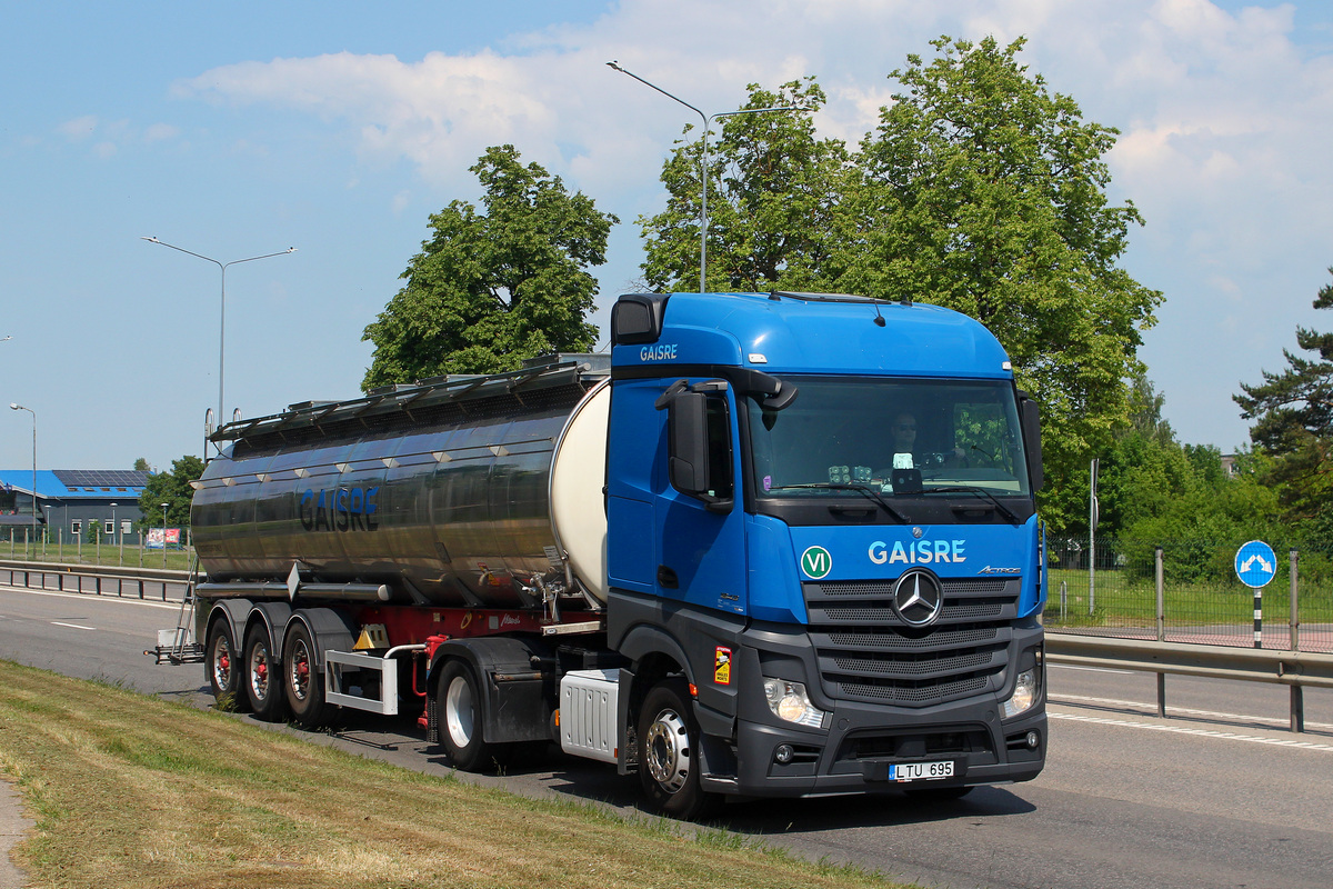 Литва, № LTU 695 — Mercedes-Benz Actros ('2011) 1843