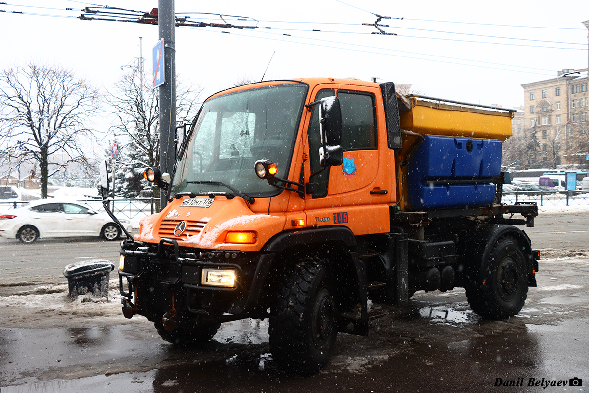 Санкт-Петербург, № 145 — Mercedes-Benz Unimog U400