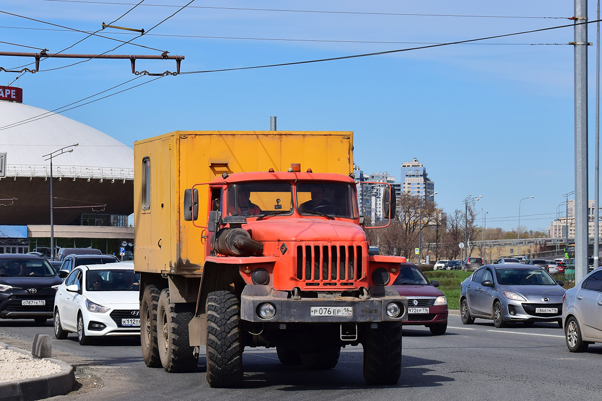 Татарстан, № Р 076 ЕР 16 — Урал-43203