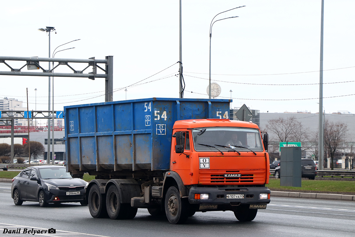 Ленинградская область, № В 107 УА 47 — КамАЗ-65115-62