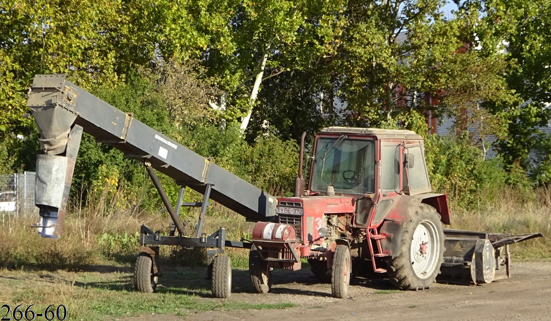 Венгрия, № YEE-372 — МТЗ-80; Венгрия — Конвейерные ленты OPTI-RACK длиной 150 и 150 м