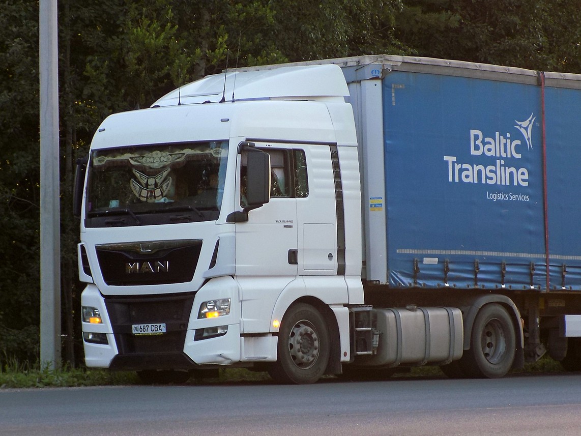 Узбекистан, № 90 687 CBA — MAN TGX ('2012) 18.440