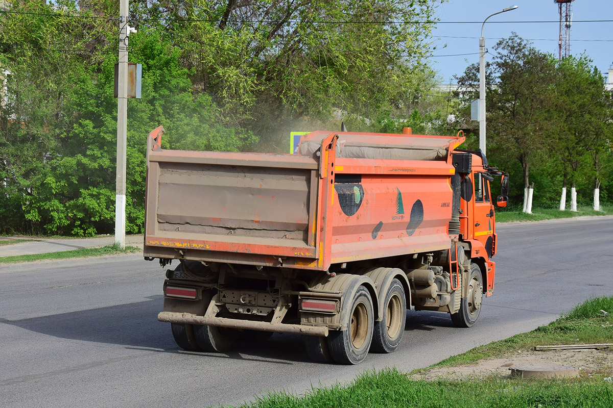 Волгоградская область, № Е 338 ОС 134 — КамАЗ-65115-A5(48)