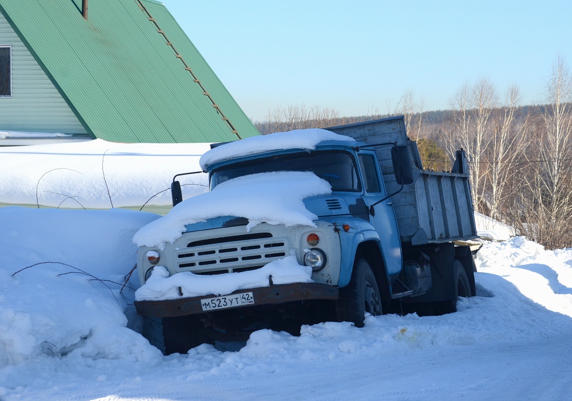 Кемеровская область, № М 523 УТ 42 — ЗИЛ-495810