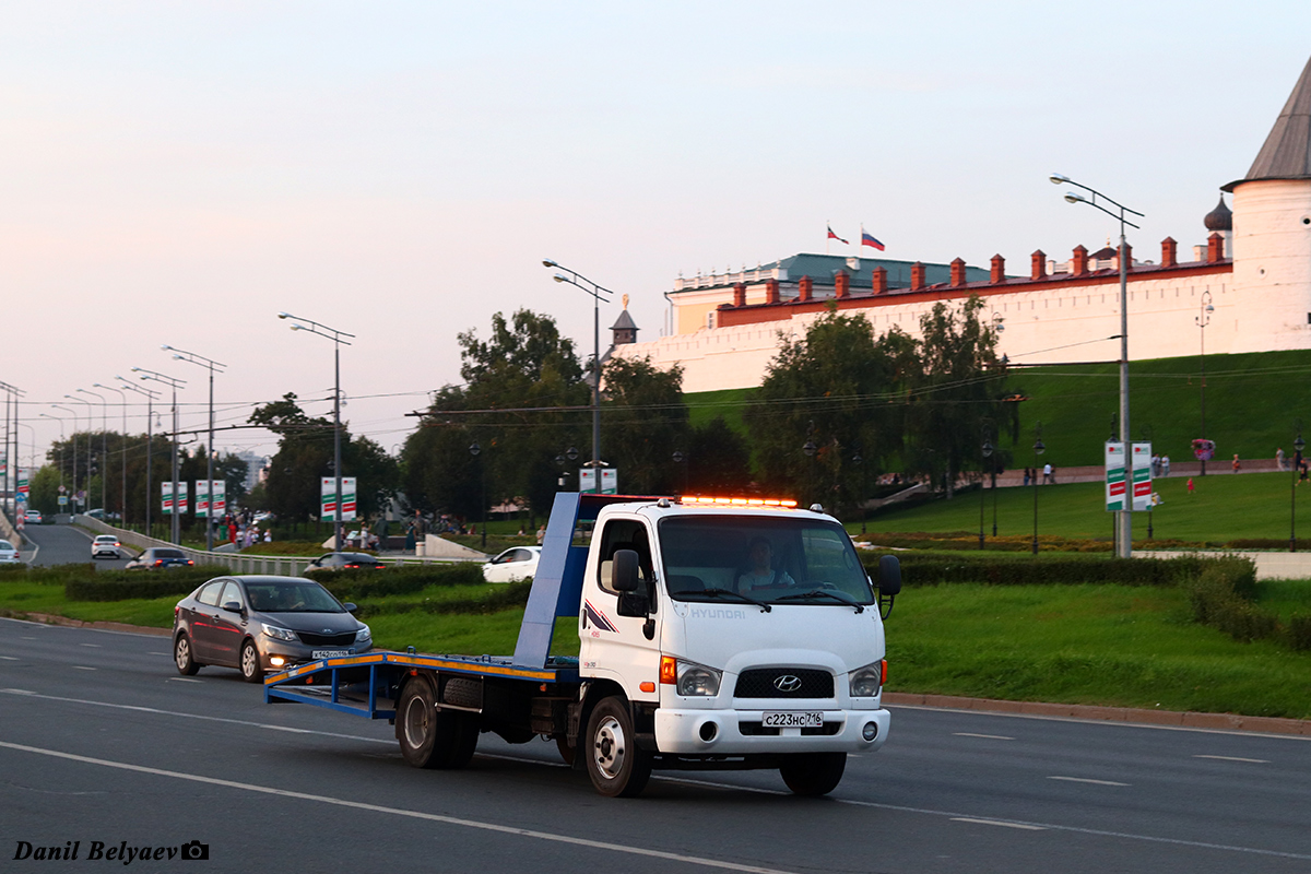 Татарстан, № С 223 НС 716 — Hyundai (общая модель)