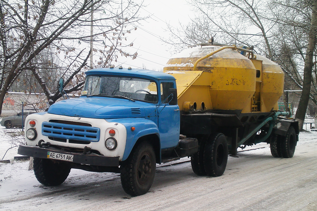 Днепропетровская область, № АЕ 6751 АК — ЗИЛ-441510