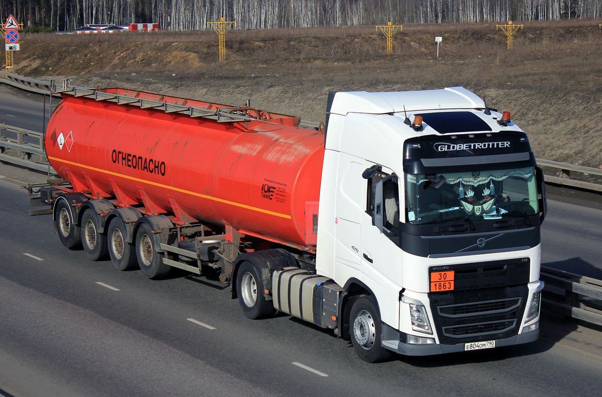 Московская область, № Е 804 ОМ 790 — Volvo ('2012) FH.420 [X9P]