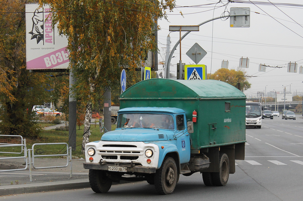 Челябинская область, № О 200 УВ 74 — ЗИЛ-431610