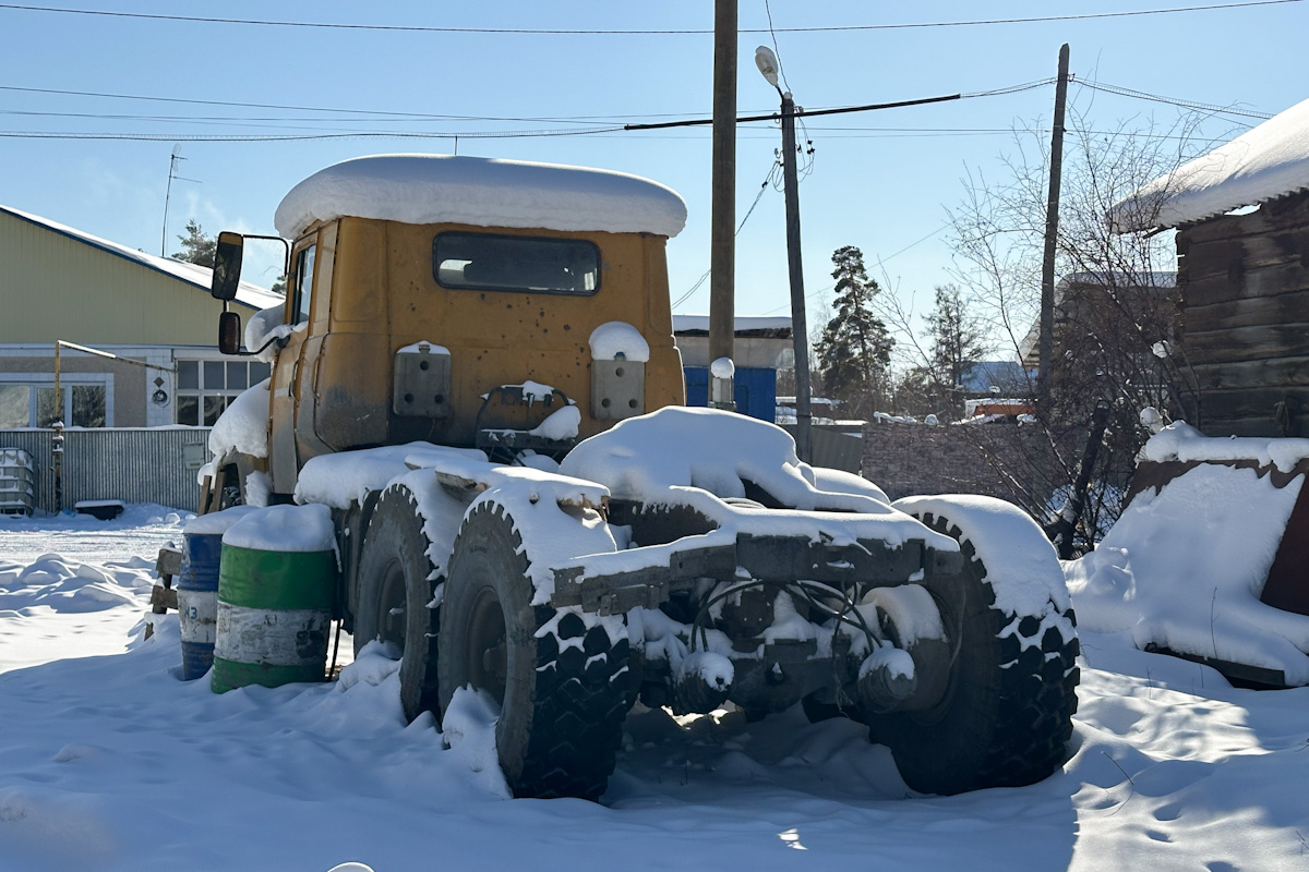 Саха (Якутия), № С 262 АВ 196 — КрАЗ-6443