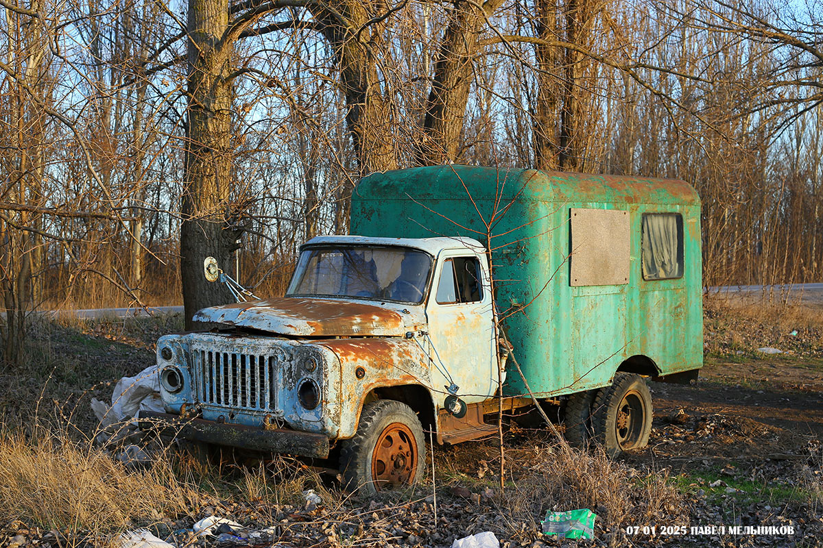 Крым, № 197-69 КО — ГАЗ-52-04; Крым — Автомобили без номеров