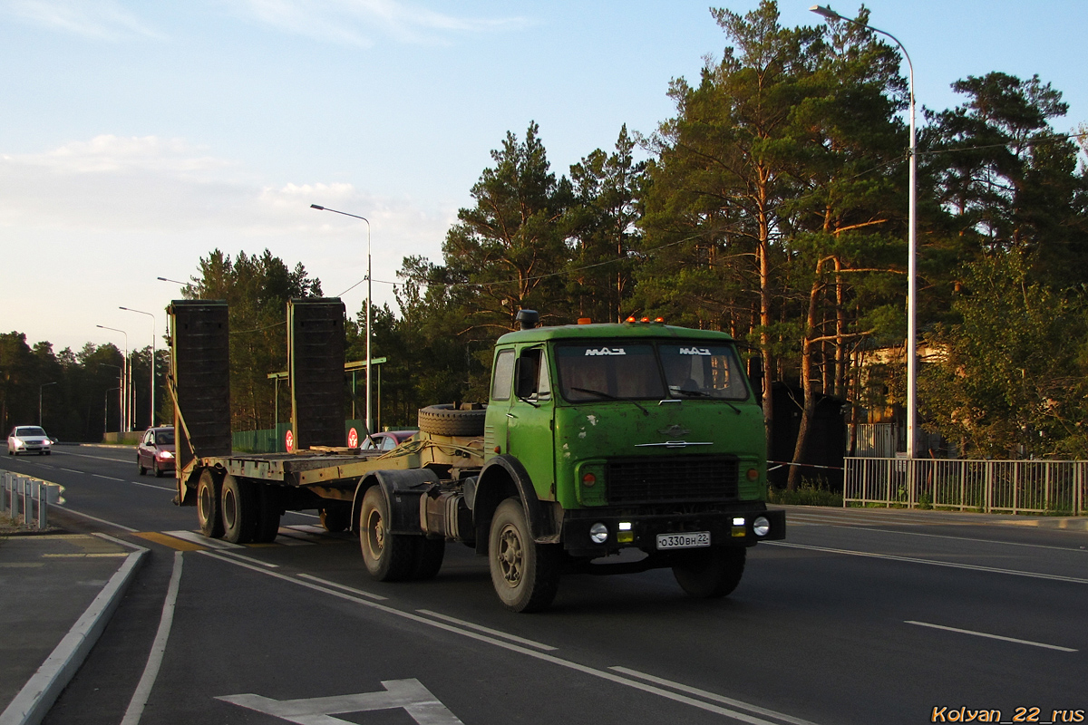 Алтайский край, № О 330 ВН 22 — МАЗ-5429 Алтайский край, № О 330 ВН 22 — МАЗ-5429