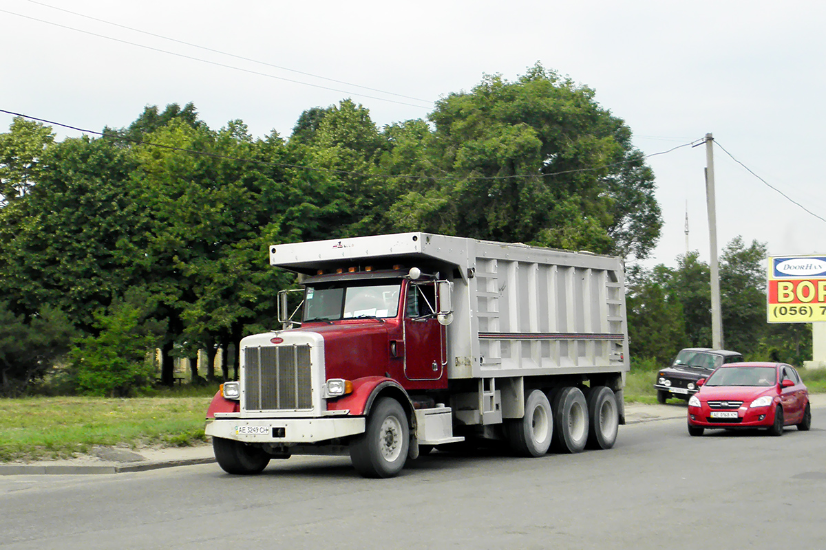 Днепропетровская область, № АЕ 3249 СН — Peterbilt 357 Днепропетровская область, № АЕ 3249 СН — Peterbilt 357