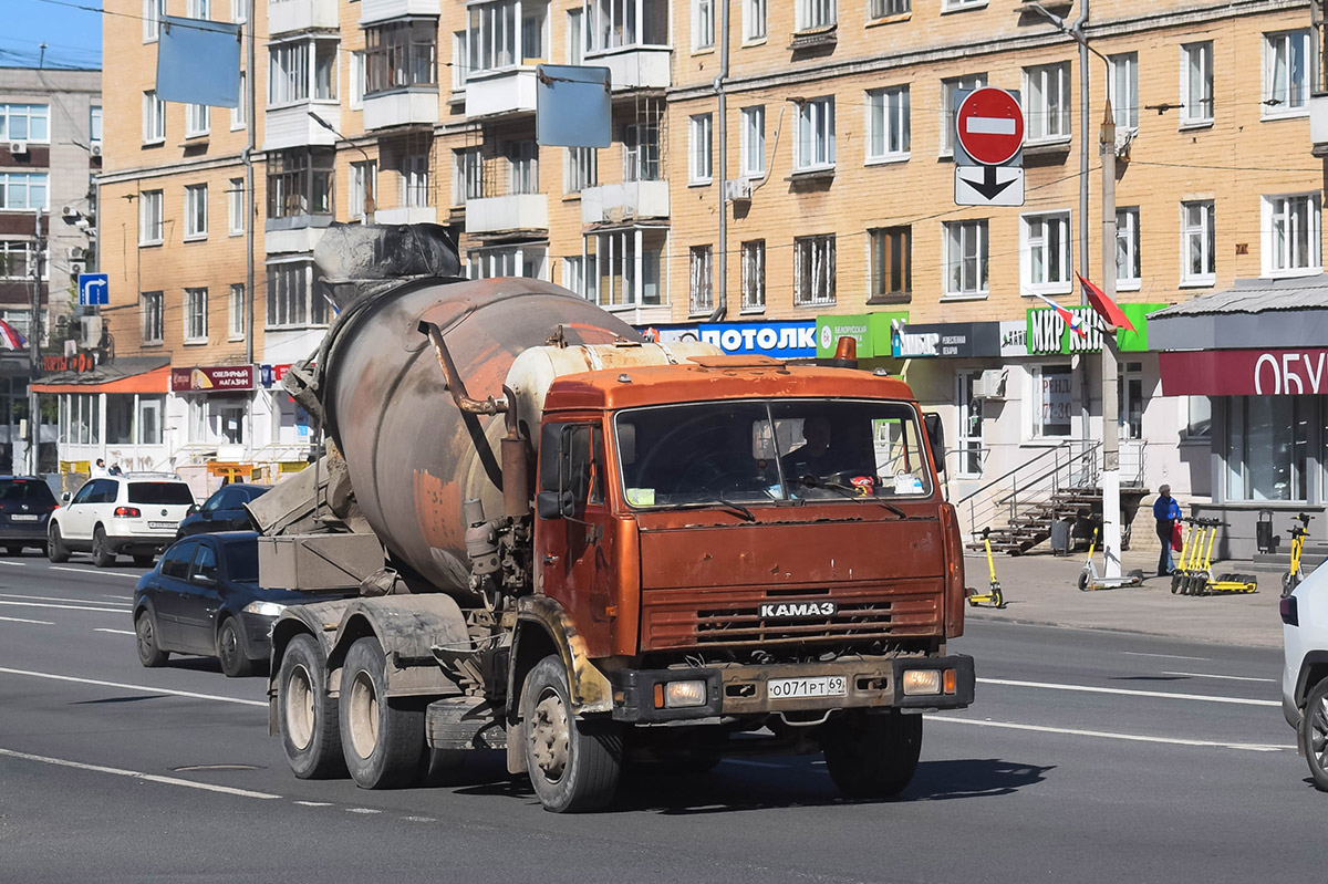 Тверская область, № О 071 РТ 69 — КамАЗ-53229-02 [53229C]