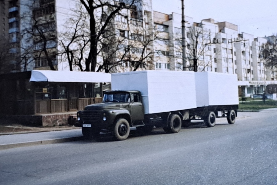 Крым, № 7687 КРР — ЗИЛ-431410; Крым — Исторические фотографии (Автомобили)