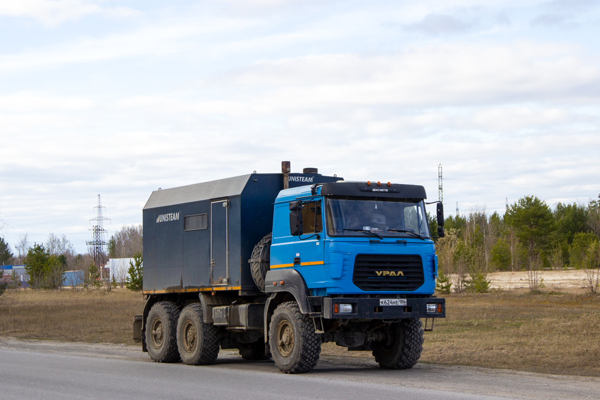 Ханты-Мансийский автоном.округ, № К 624 НЕ 186 — Урал-5557-80М Ханты-Мансийский автоном.округ, № К 624 НЕ 186 — Урал-5557-80М