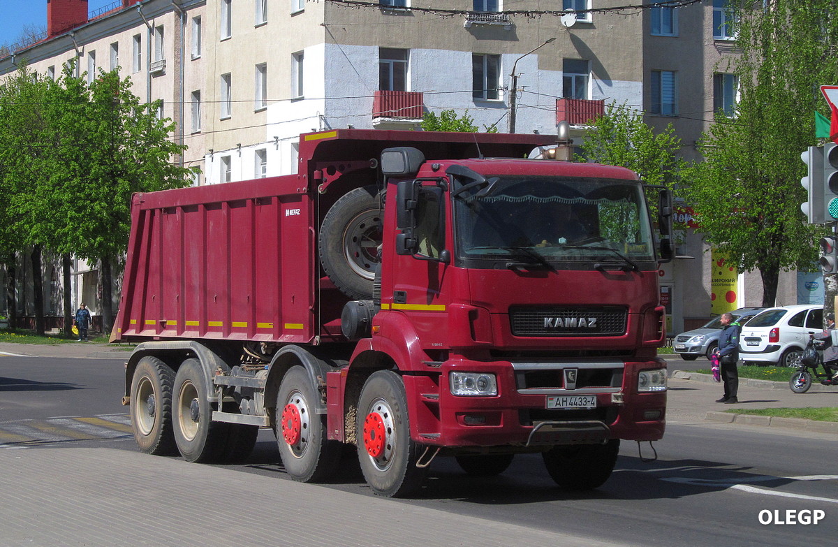 Гродненская область, № АН 4433-4 — КамАЗ-65801 (общая модель) Гродненская область, № АН 4433-4 — КамАЗ-65801 (общая модель)