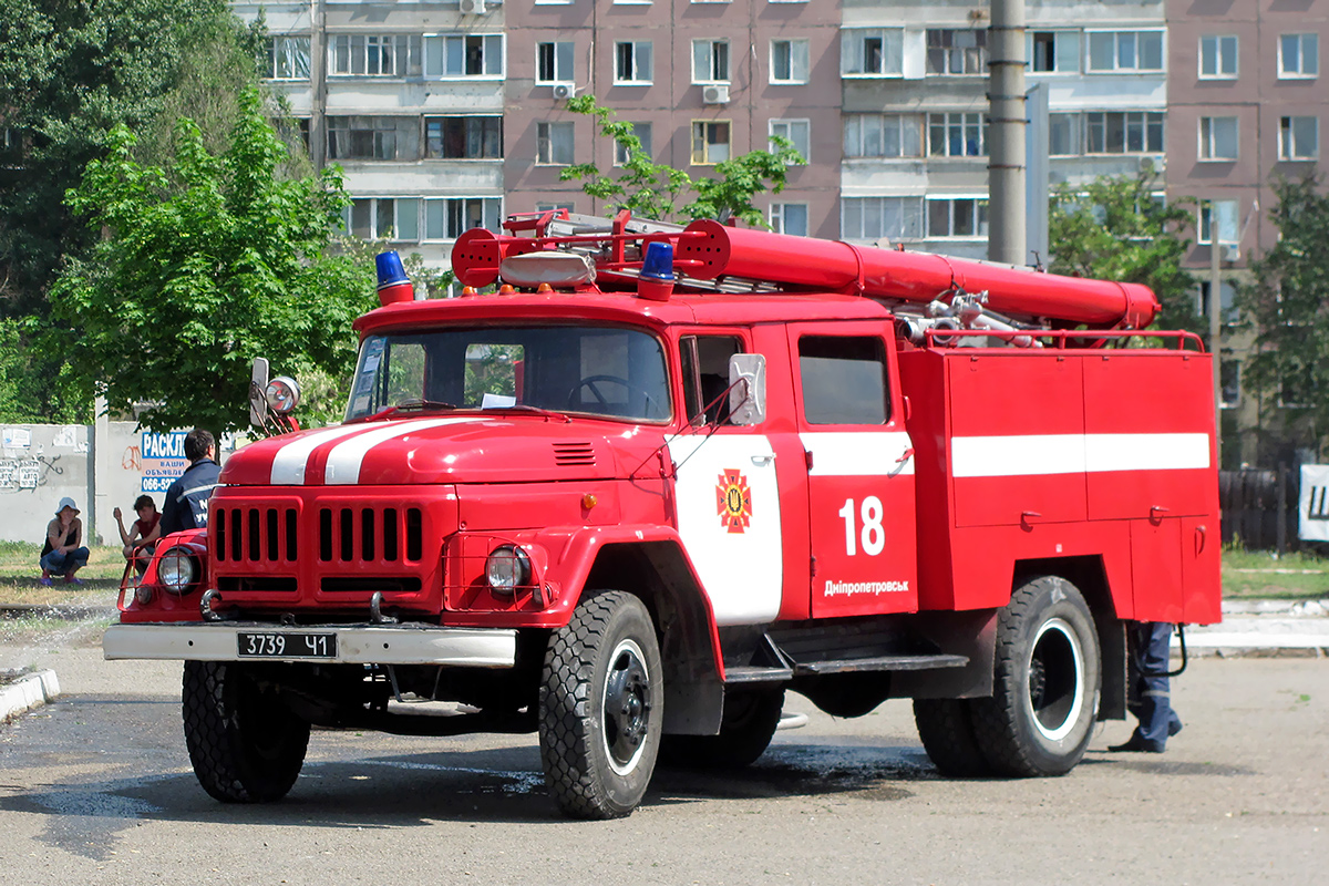 Днепропетровская область, № 3739 Ч1 — ЗИЛ-431412 Днепропетровская область, № 3739 Ч1 — ЗИЛ-431412