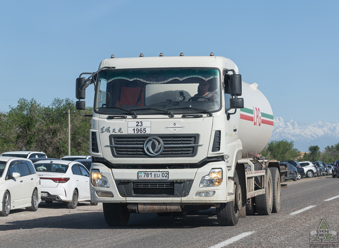 Алматы, № 781 EU 02 — Dongfeng KC DFH3330