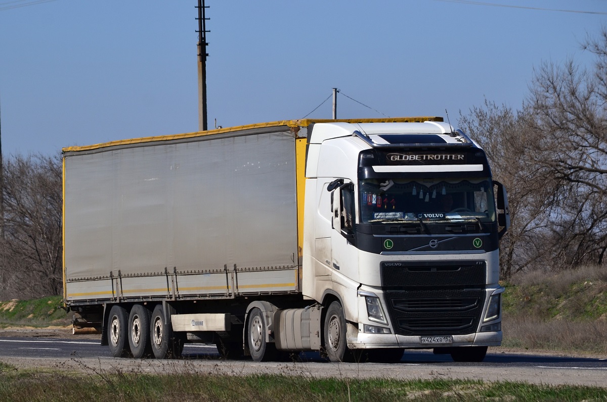 Нижегородская область, № Х 424 ХВ 152 — Volvo ('2012) FH.460 [X9P]