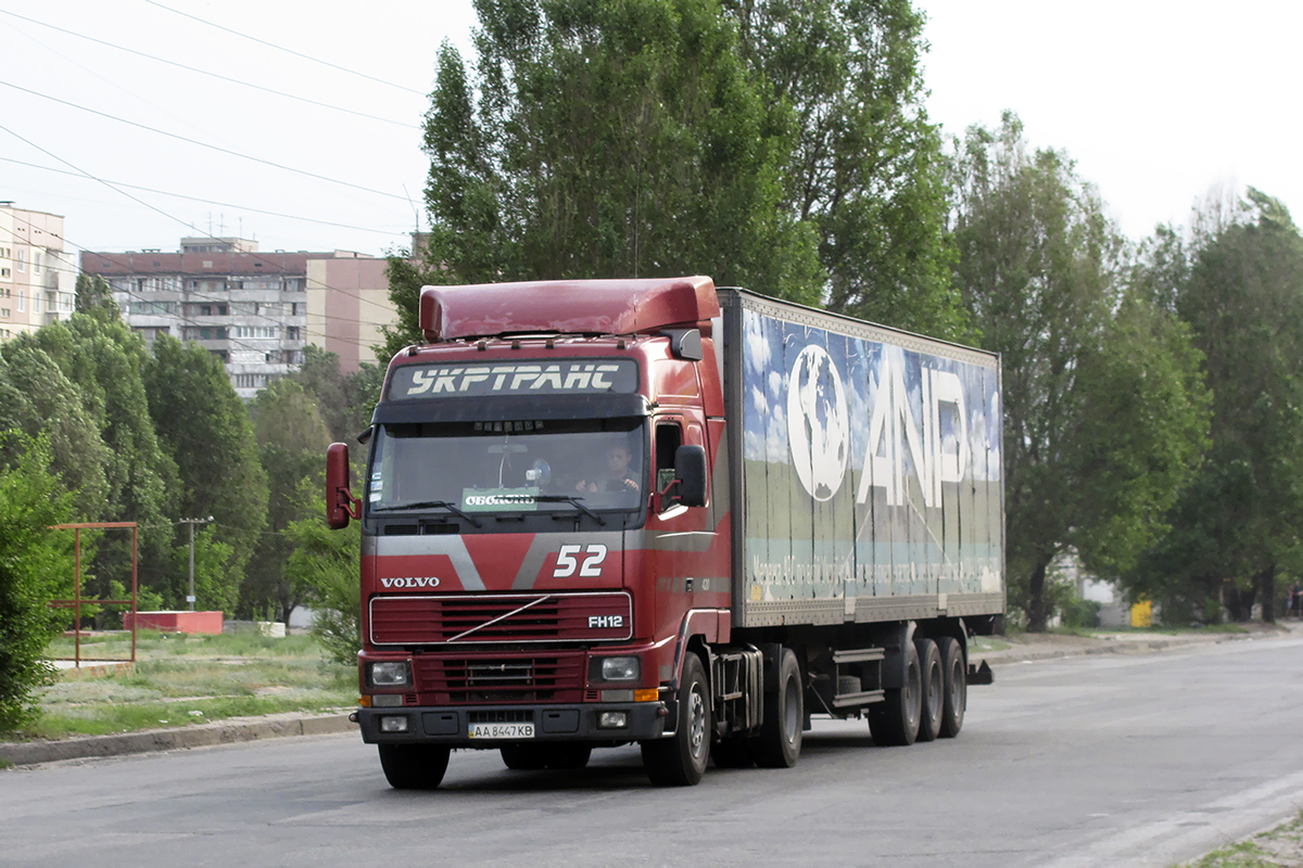 Киев, № 52 — Volvo ('1993) FH12.420 Киев, № 52 — Volvo ('1993) FH12.420