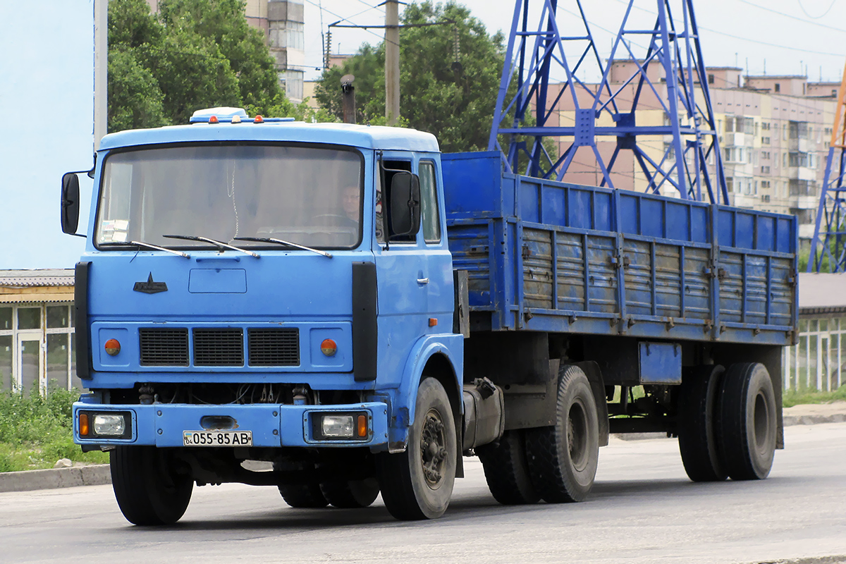 Днепропетровская область, № 055-85 АВ — МАЗ-54323 Днепропетровская область, № 055-85 АВ — МАЗ-54323