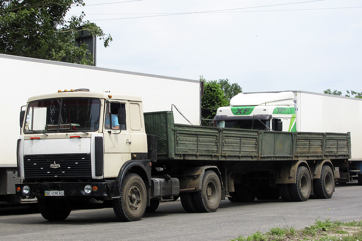Николаевская область, № ВЕ 4598 АС — МАЗ-54329