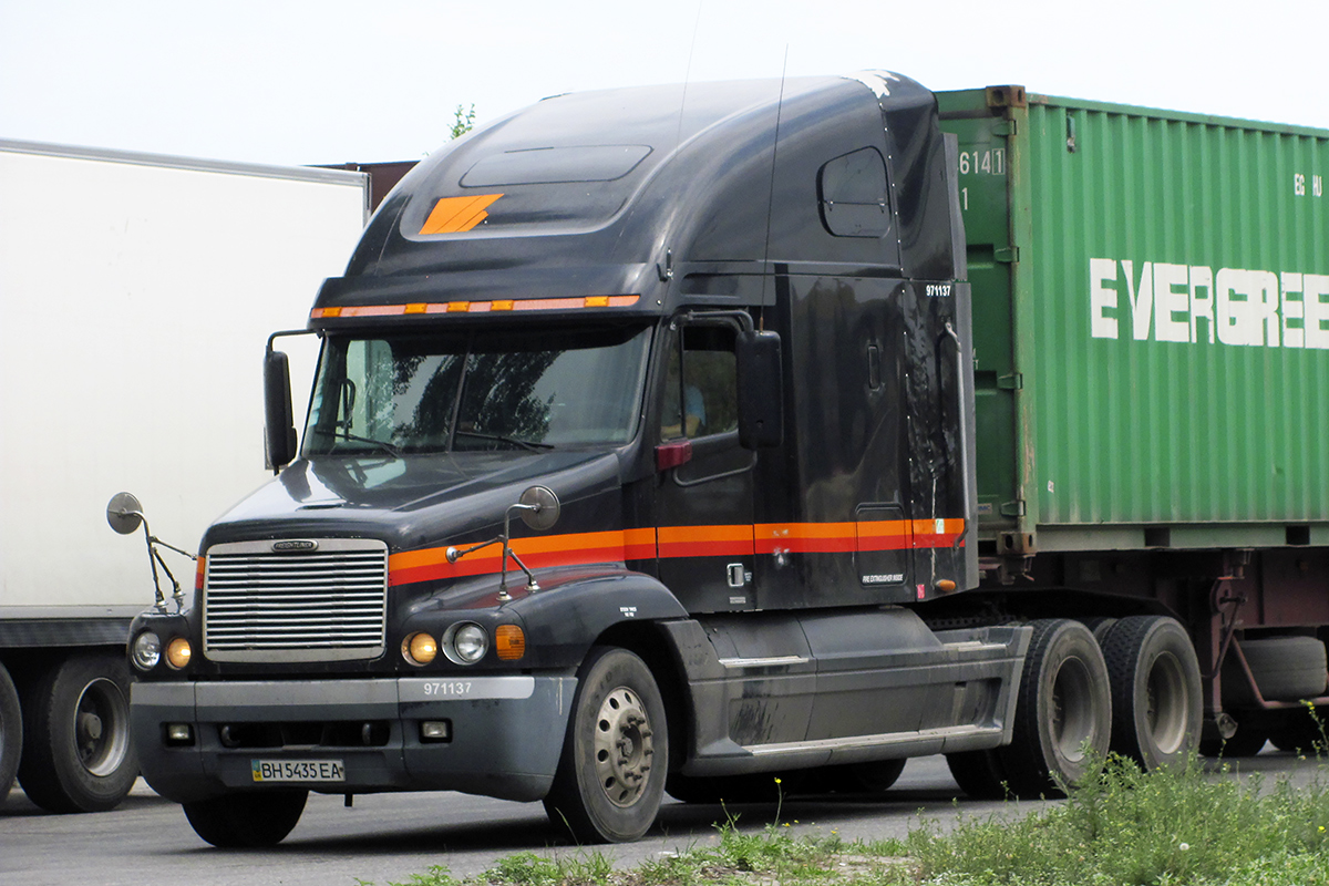Одесская область, № ВН 5435 ЕА — Freightliner Century Class