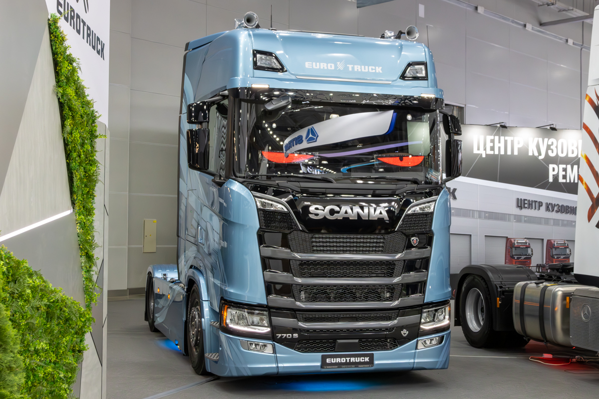 Москва, № (77) Б/Н 0195 — Scania ('2016) S770; Москва — Автомобили без номеров; Москва — Новые автомобили; Scania ('2016) S-Series "Frost Edition" (Московская область); Московская область — Выставки "COMvex" и "CTT Expo"— 2025