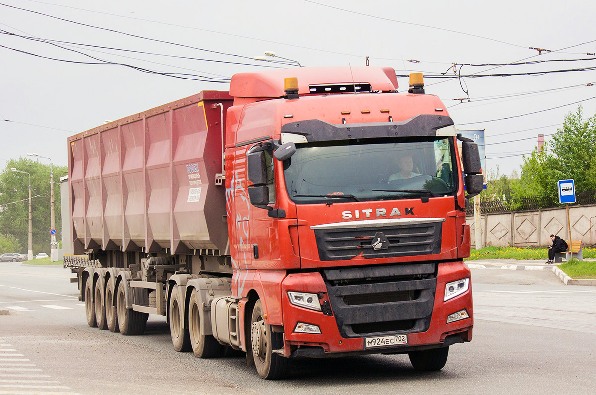 Башкортостан, № М 924 ЕС 702 — Sitrak C7H ZZ4256