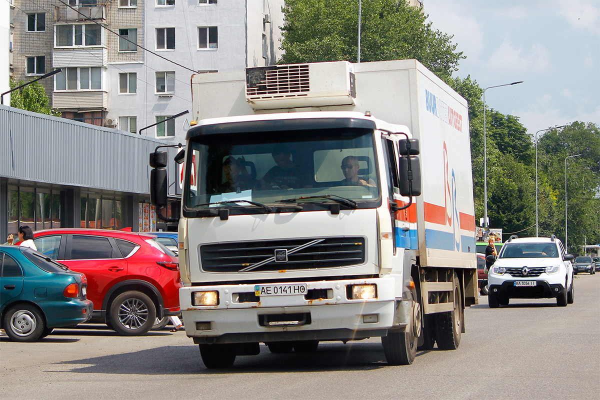 Днепропетровская область, № АЕ 0141 НО — Volvo FL6