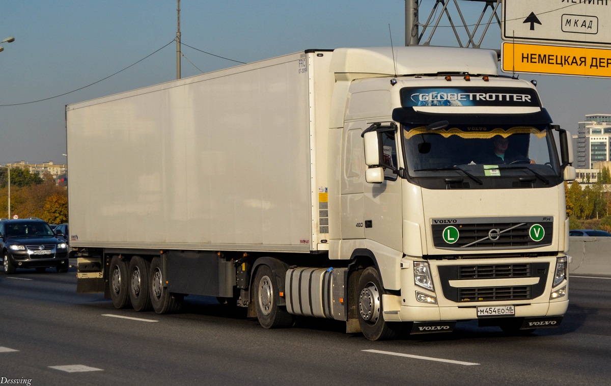 Липецкая область, № М 454 ЕО 48 — Volvo ('2008) FH.460