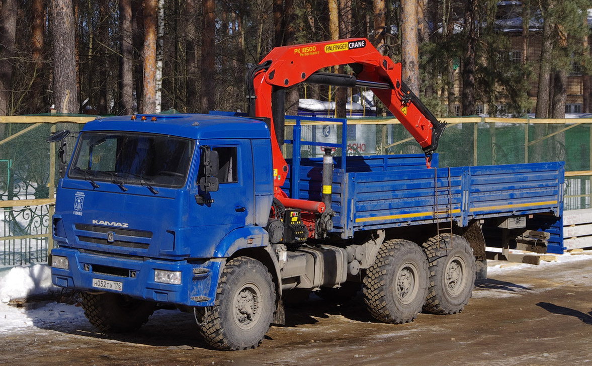Санкт-Петербург, № Н 052 ТХ 178 — КамАЗ-43118 (общая модель)