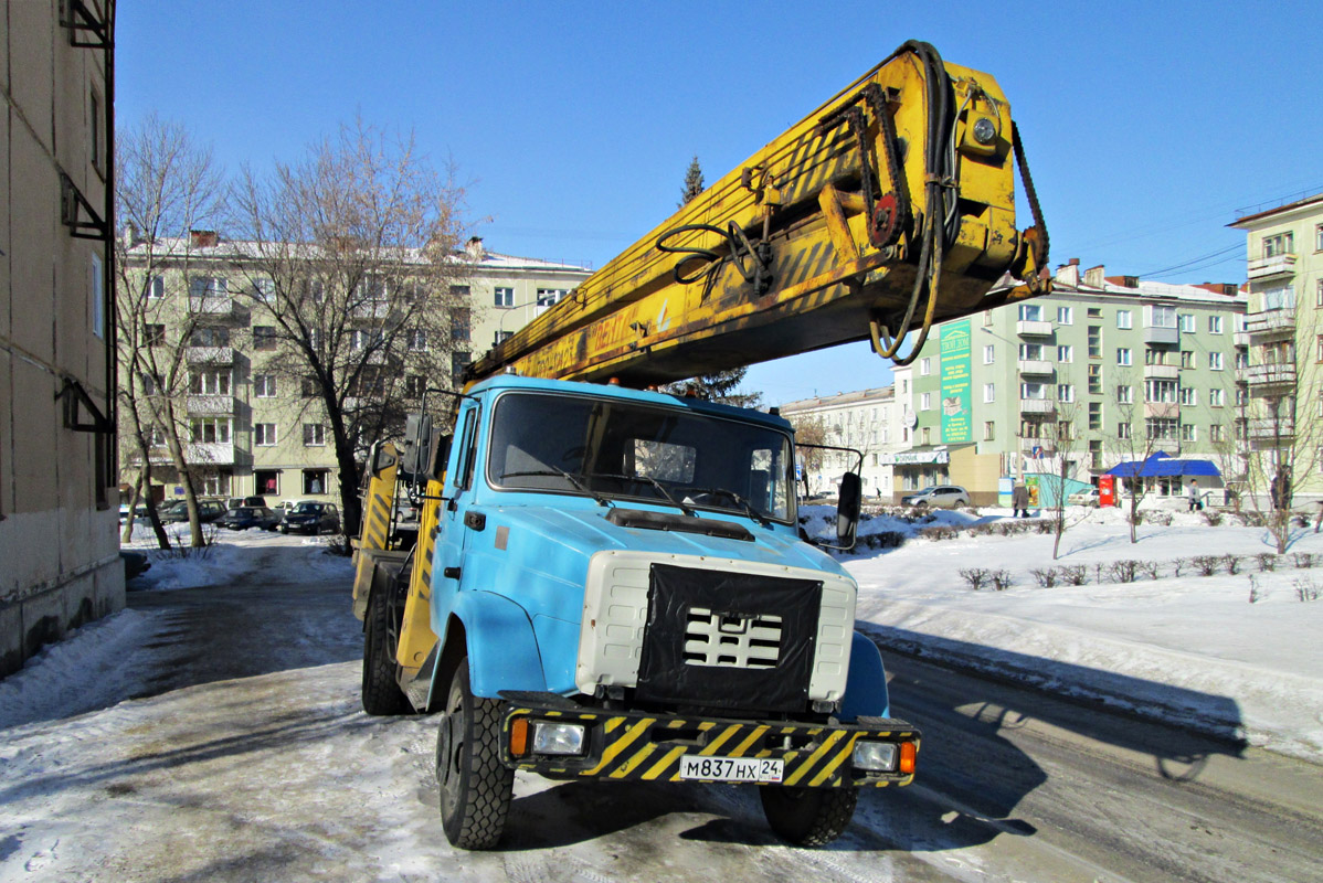Красноярский край, № М 837 НХ 24 — ЗИЛ-433362