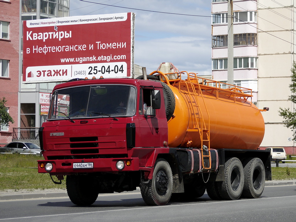 Ханты-Мансийский автоном.округ, № Е 440 АМ 186 — Tatra 815 P13