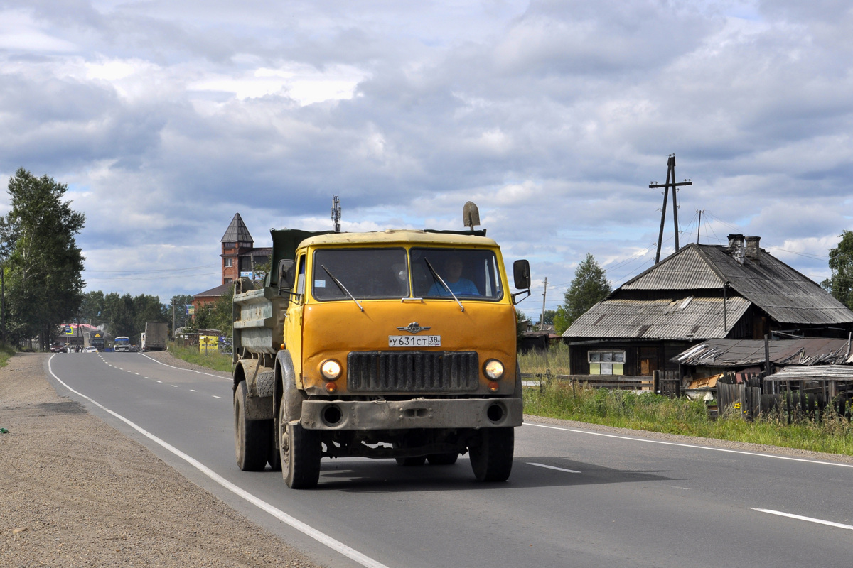 Иркутская область, № У 631 СТ 38 — МАЗ-5549