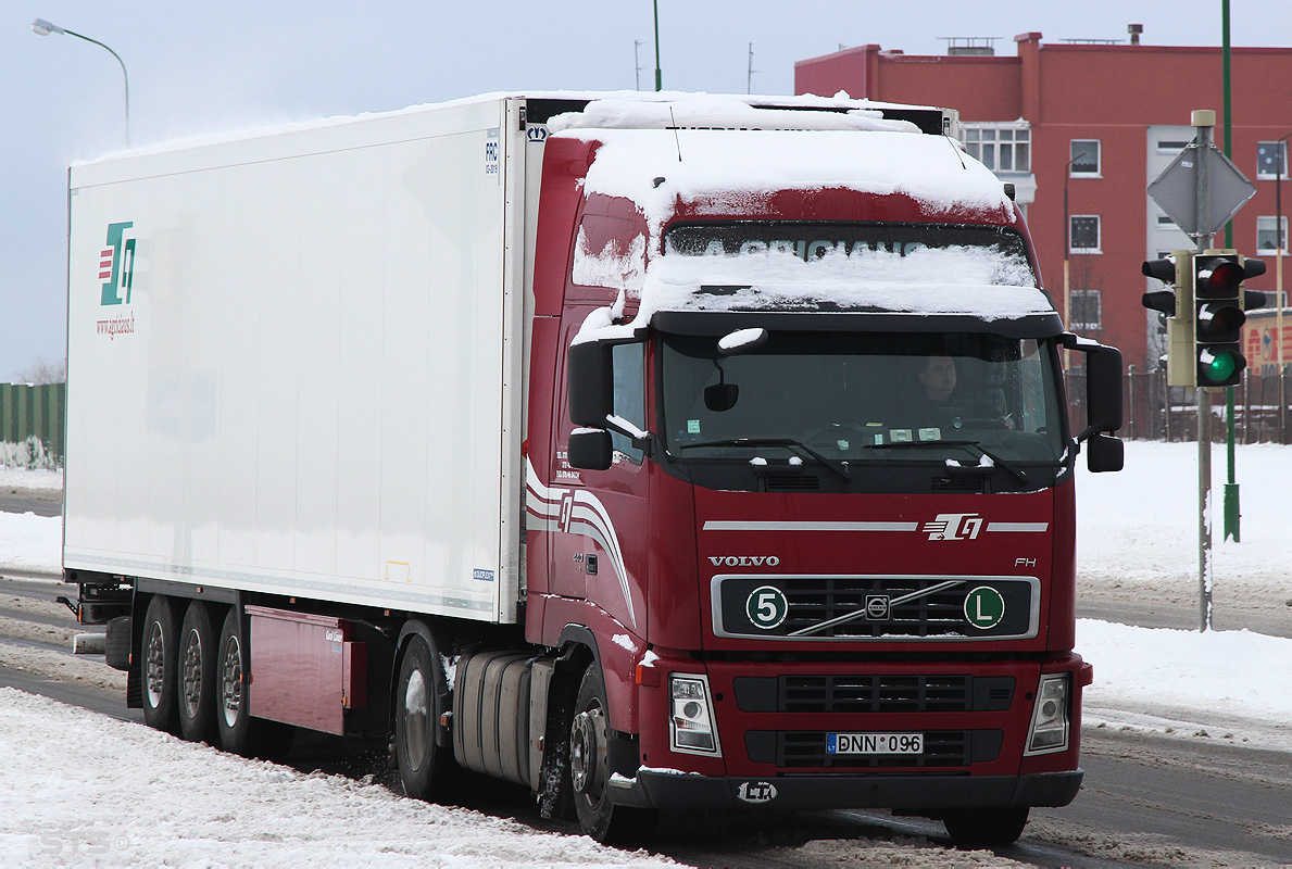 Литва, № DNN 096 — Volvo ('2002) FH12.440