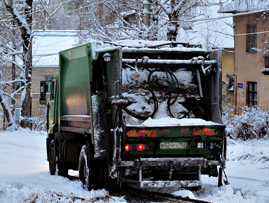 Нижегородская область, № В 524 РХ 152 — КамАЗ-53605-62