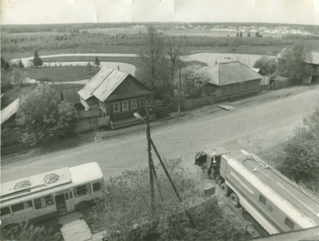 Удмуртия — Исторические фотографии (Автомобили)