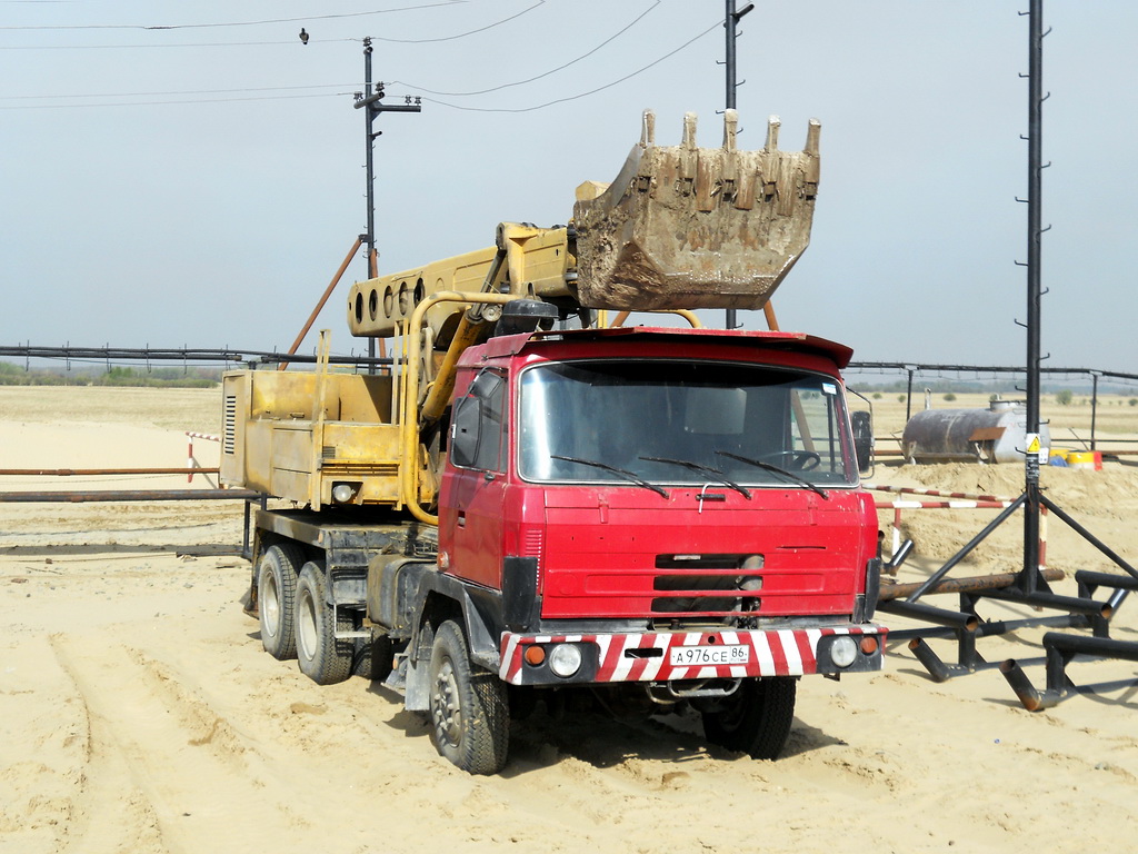 Ханты-Мансийский автоном.округ, № А 976 СЕ 86 — Tatra 815 P17