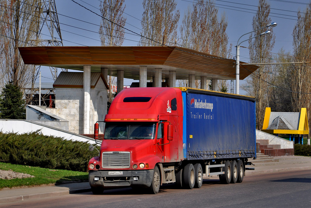 Вологодская область, № В 441 ХА 35 — Freightliner Century Class