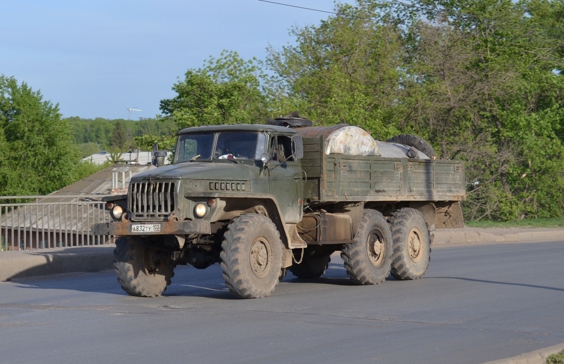 Башкортостан, № А 832 ТУ 102 — Урал-4320 (общая модель)