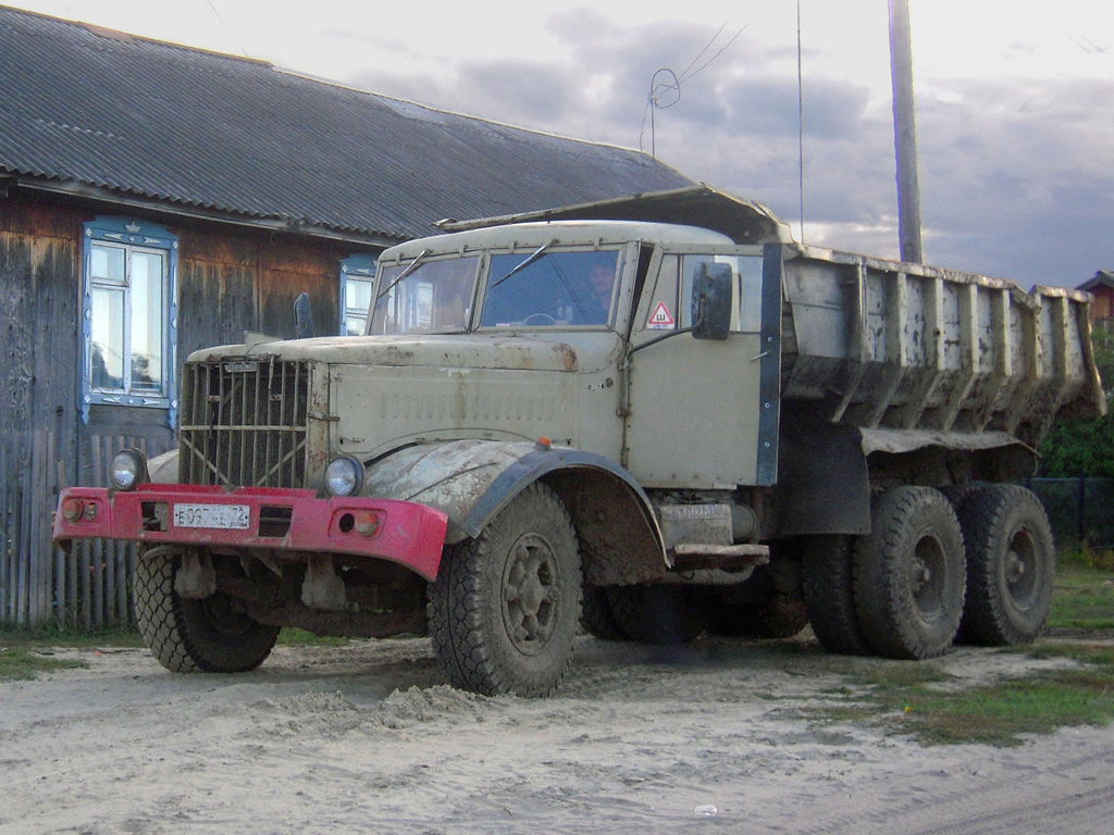 Тюменская область, № Е 097 НЕ 72 — КрАЗ-256Б1