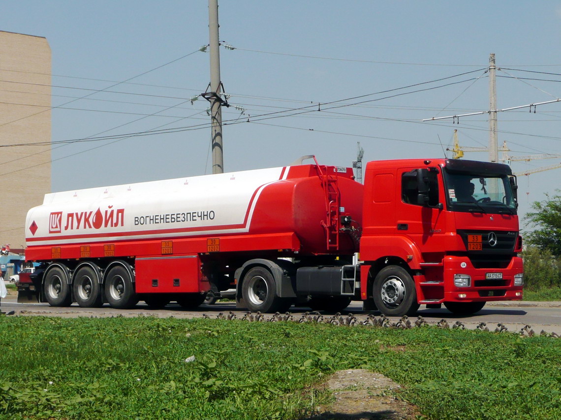 Киев, № AA 3715 CT — Mercedes-Benz Axor 1840