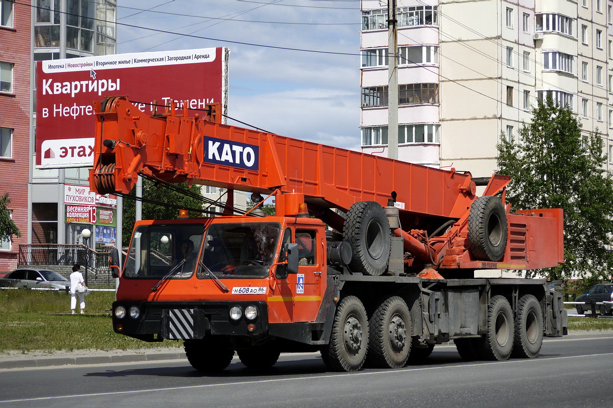 Ханты-Мансийский автоном.округ, № Н 608 АО 86 — Mitsubishi Fuso (общая модель)